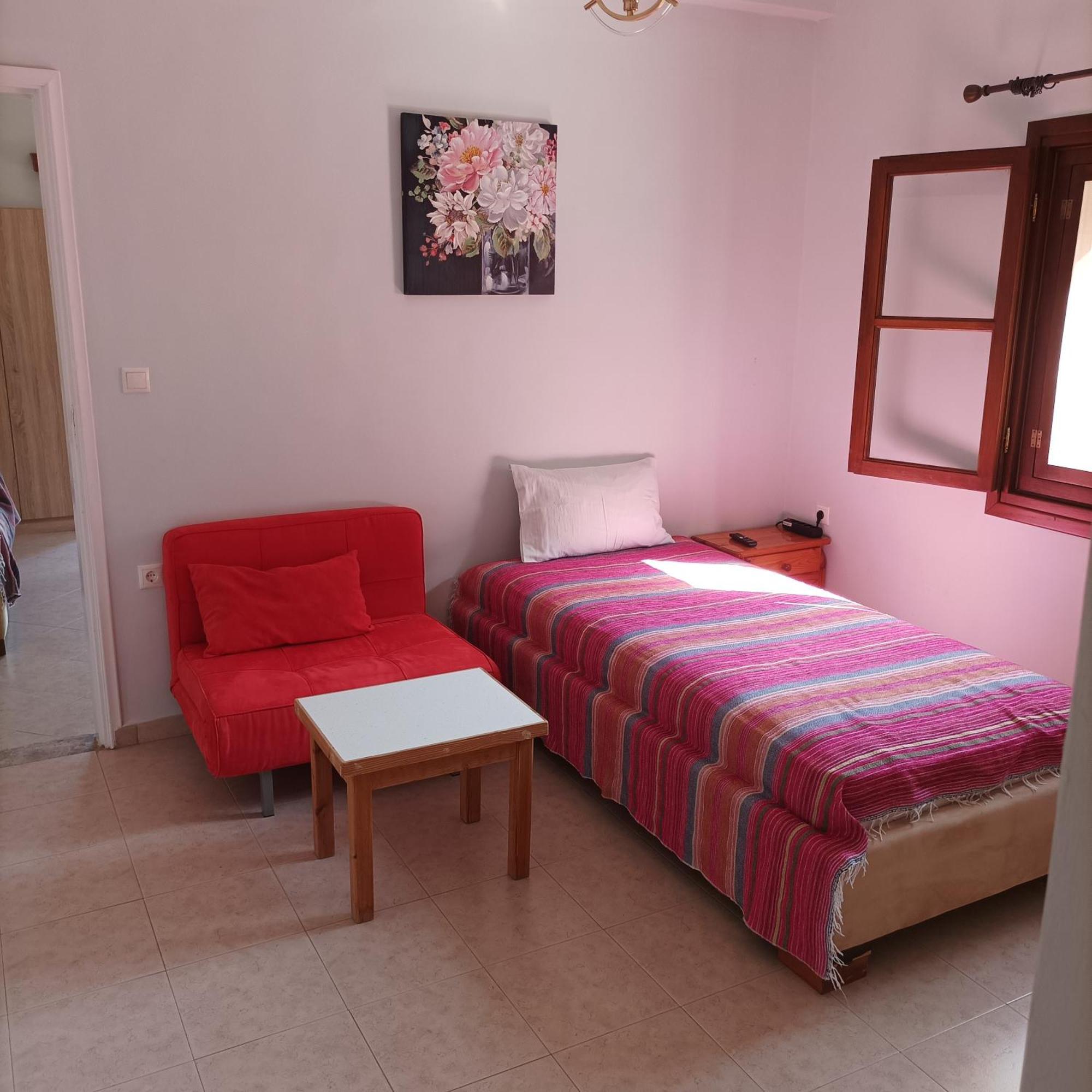 Pedi Breeze Apartman Szími Kültér fotó